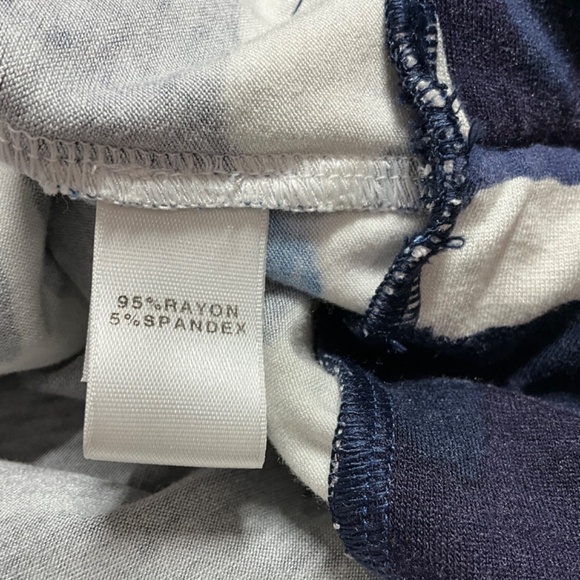 ST. JOHN Yellow Label Jersey Knit Rayon Spandex Sleeveless Tank NWOT US SZ M - Picture 9 of 10